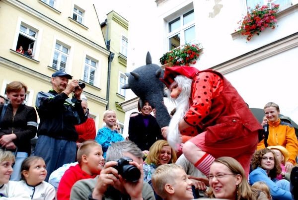 duch-fryderyka-i-arka-w-jeleniogorskim-rynku-29058