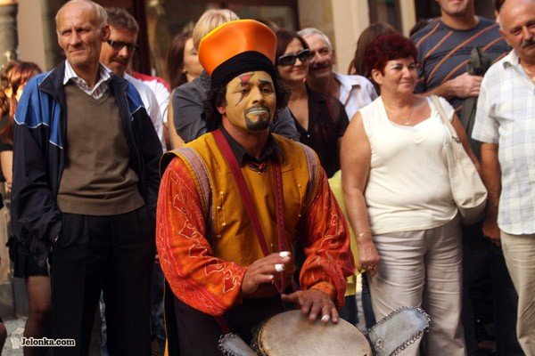 blisko-widza-jak-najblizej-29067