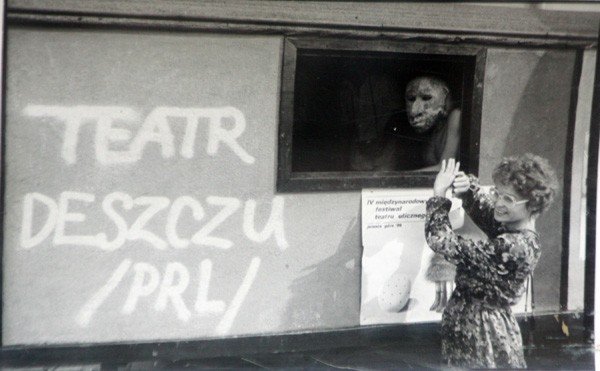 teatry-uliczne-przezyjmy-to-jeszcze-raz-video-29091