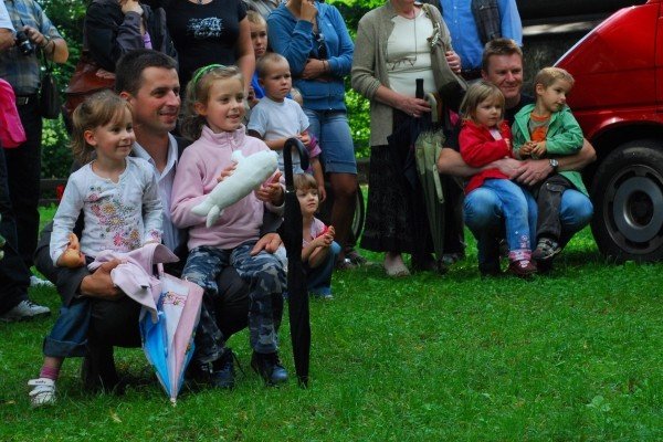 tak-wesoo-dawno-nie-byo-w-cieplicach-29094
