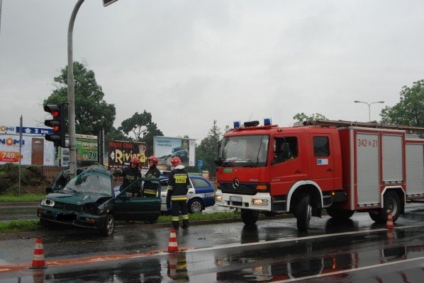 tragiczny-piatek-trzynastego-na-drogach-29152