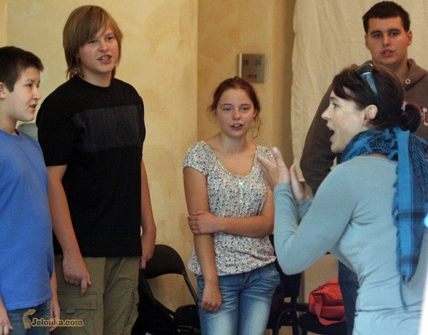 wprowadza-do-cieplic-krolowa-marysienke-29204