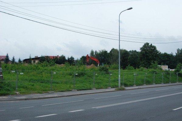 kolejne-markety-powstana-w-cieplicach-29298