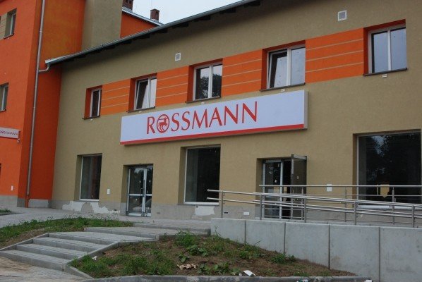 kolejne-markety-powstana-w-cieplicach-29298