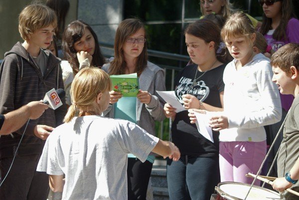 taniec-wojownikow-na-placu-piastowskim-29347
