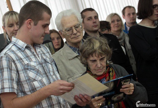 jelenia-gora-i-jej-mieszkancy-w-celowniku-aparatow-29465