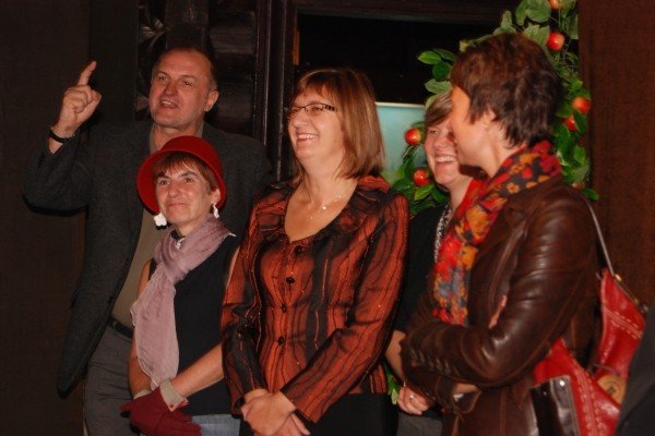 lesne-bezkrwawe-owy-licealistow-29470