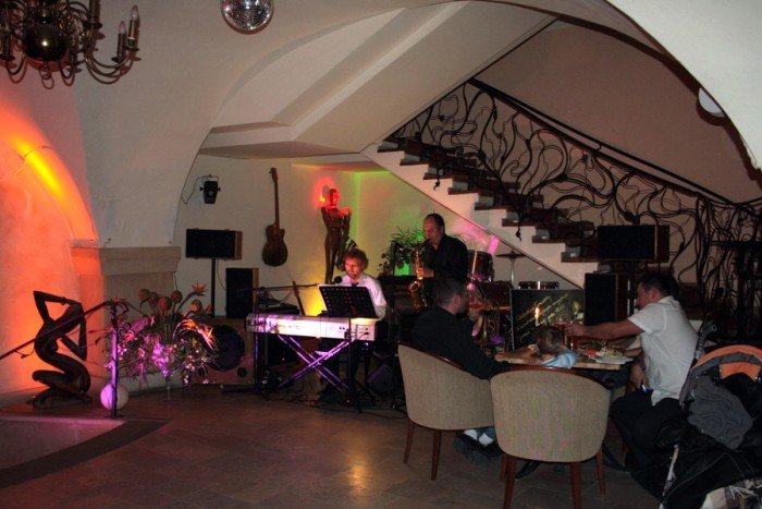 jazzujacy-powiew-jesieni-w-casparze-29528