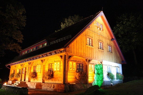 ozywajace-barwy-iluminacji-pod-sniezka-29632