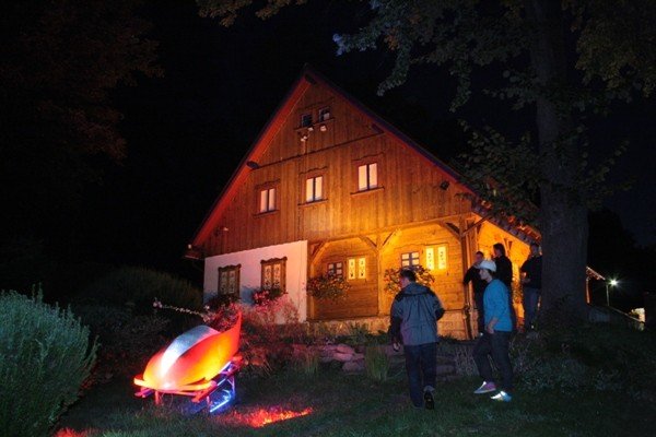 ozywajace-barwy-iluminacji-pod-sniezka-29632