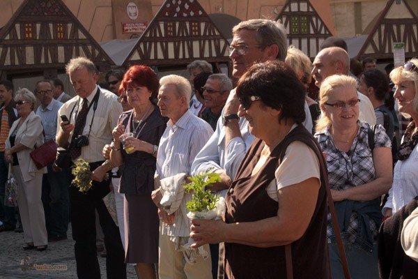na-placu-ratuszowym-rzadza-czesi-29641