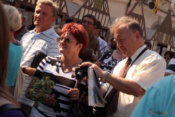 na-placu-ratuszowym-rzadza-czesi-29641