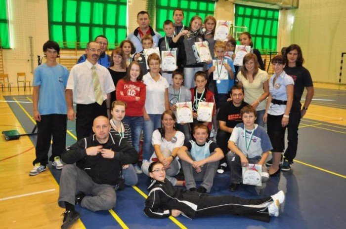 badmintonisci-chojnika-punktowali-w-sobotce-29678