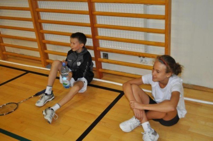 badmintonisci-chojnika-punktowali-w-sobotce-29678