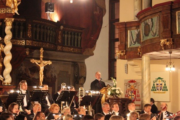 muzyczne-serce-dla-powodzian-29698