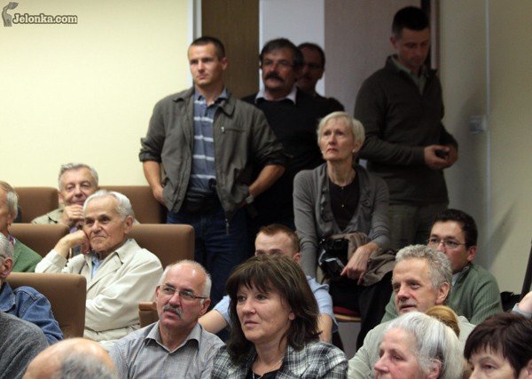 waesa-bohater-czy-potwor-29801