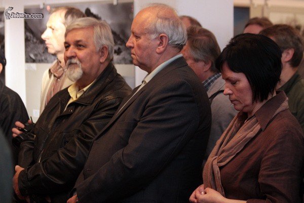 z-aparatem-jak-najblizej-nieba-29872