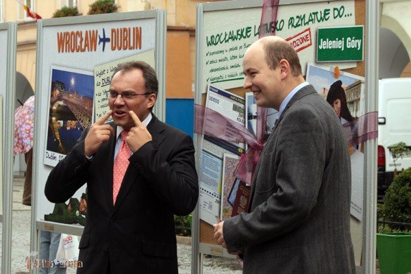 nasze-okno-na-europe-wrocawskie-lotnisko-29964