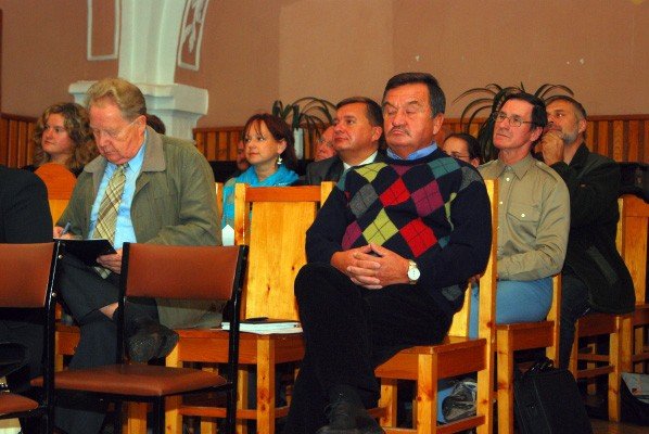 o-niepaleniu-smieci-w-sali-kominkowej-29983