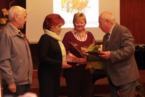 modsi-sa-szybsi-seniorzy-znaja-skroty-30002