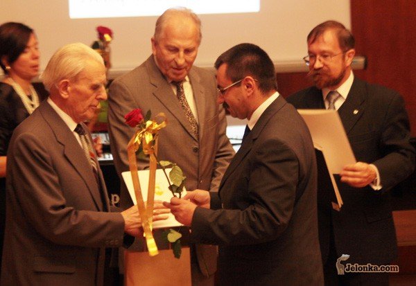 modsi-sa-szybsi-seniorzy-znaja-skroty-30002