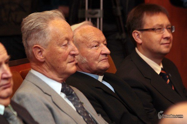 modsi-sa-szybsi-seniorzy-znaja-skroty-30002