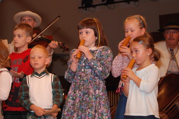 zbojnickie-tance-i-goralskie-rytmy-start-porankow-muzycznych-30065