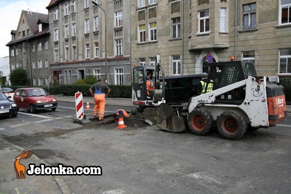 roboty-drogowe-potrwaja-prawie-dwa-miesiace-30112