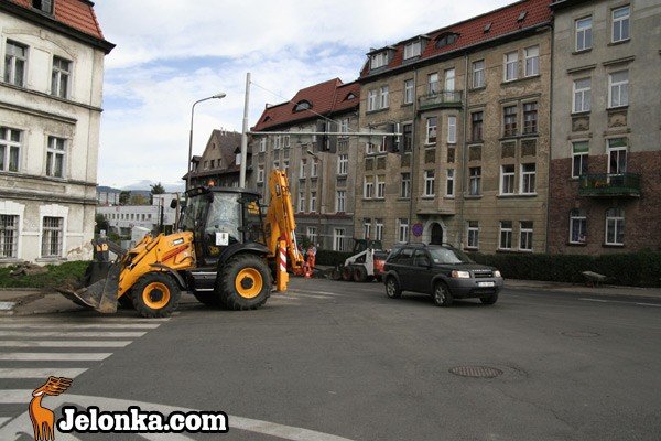 roboty-drogowe-potrwaja-prawie-dwa-miesiace-30112
