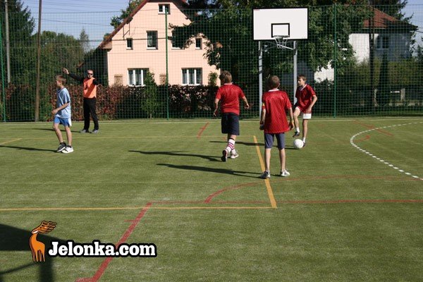 wreszcie-maja-boisko-pod-chojnikiem-30136