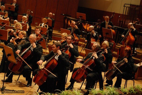 gitarowy-popis-wirtuozerii-w-filharmonii-dolnoslaskiej-30142