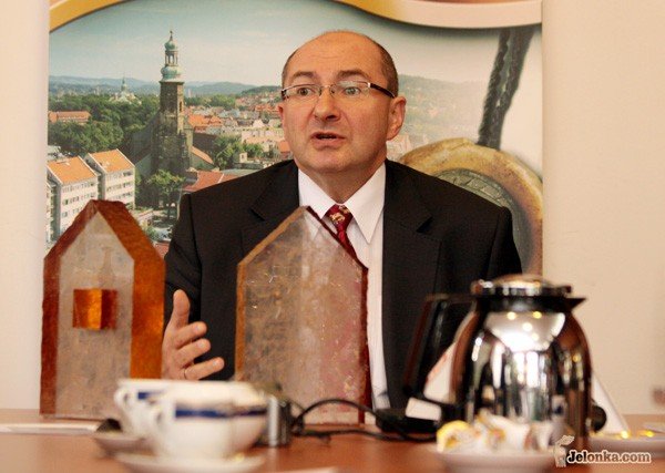 obrebalski-o-uzniaku-plecie-kompletne-bzdury-30232