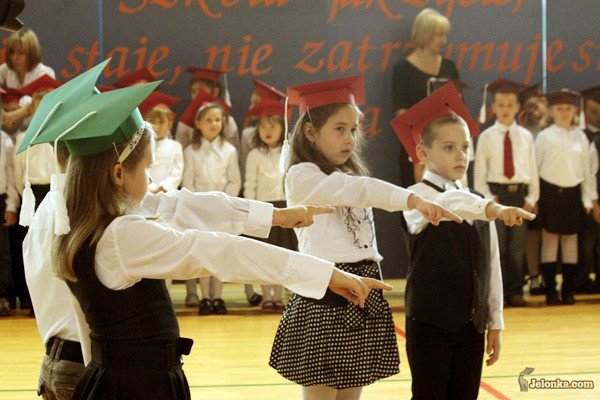 pasowanie-pierwszakow-w-sp-nr-10-podwojne-swieto-30236
