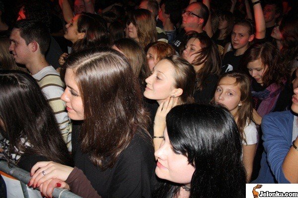 sza-w-orientexpressie-czyli-udany-koncert-happysad-30287
