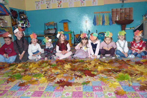 mali-akademicy-w-jesiennych-nastrojach-30366