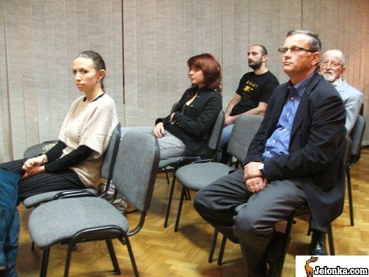 preteksty-do-dyskusji-miedzypokoleniowej-30388