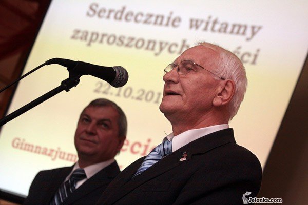 zota-rocznica-trojki-i-dwunastki-30389