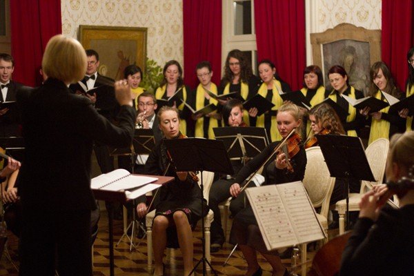 barokowe-i-wspoczesne-melodie-w-staniszowie-30408