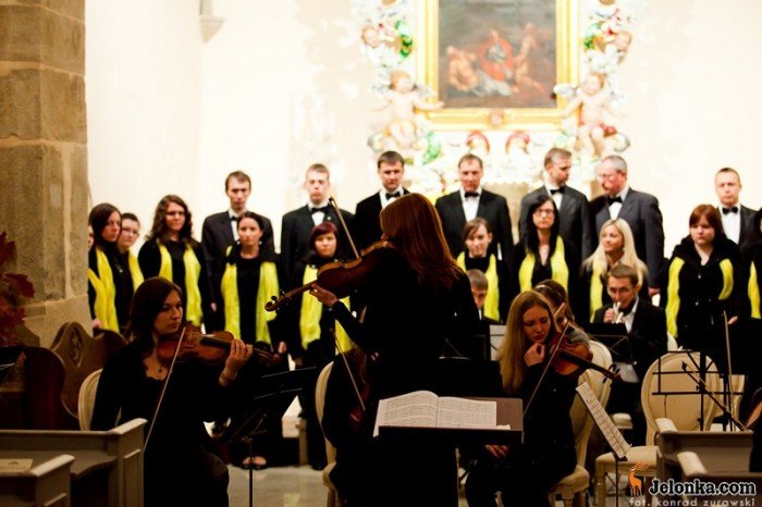 muzykalia-staniszowskie-odsona-w-swiatyni-30425