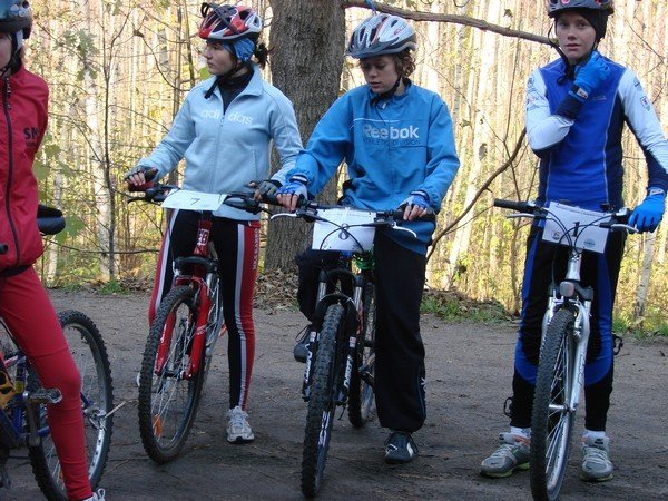 ruszyli-do-i-wyscigu-kolarskiego-pod-chojnikiem-30454