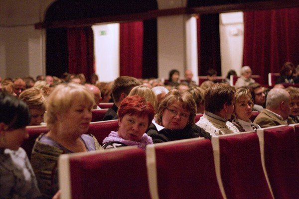 z-arturem-andrusem-smiechy-na-deskach-teatru-im-norwida-30457