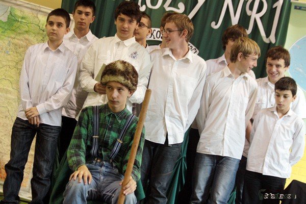 ksztaca-elity-w-jedynce-czas-na-jubileusz-30489