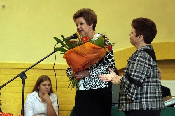 ksztaca-elity-w-jedynce-czas-na-jubileusz-30489
