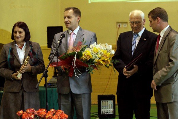 ksztaca-elity-w-jedynce-czas-na-jubileusz-30489
