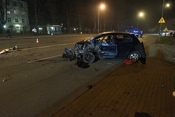 powazny-wypadek-na-ulicy-wolnosci-30703