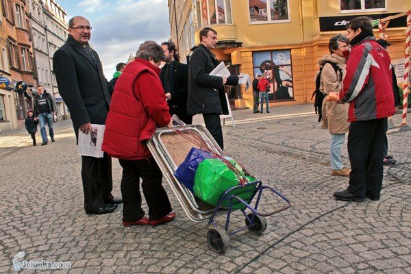 m-zawia-wygra-nogami-niemieckiej-wycieczki-30750