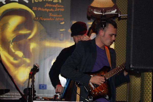 jazzowe-klimaty-w-old-pubie-30759