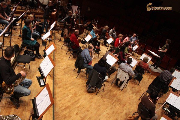 piotr-rubik-i-nasi-filharmonicy-zagraja-w-koszycach-30784