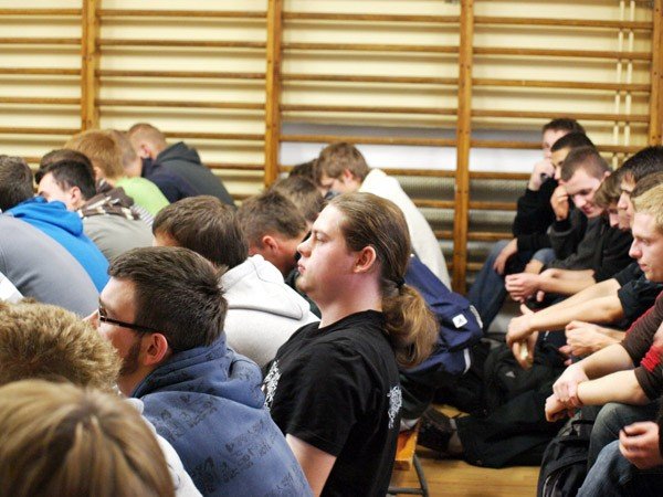 kandydat-wykadowca-bez-agitki-politycznej-30861
