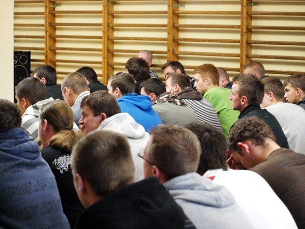 kandydat-wykadowca-bez-agitki-politycznej-30861